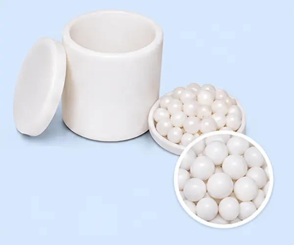 Zirconia grinding jar and zirconia balls