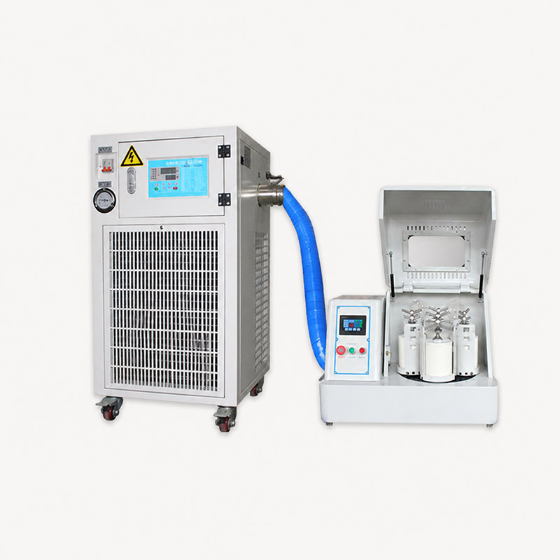 Low temperature planetary grinding machine