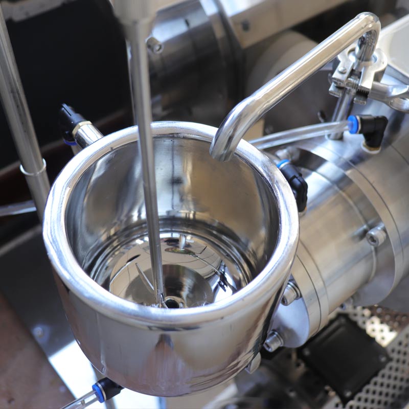 Experimentelle Nano-Sandmühle mit horizontalen Stabstiften