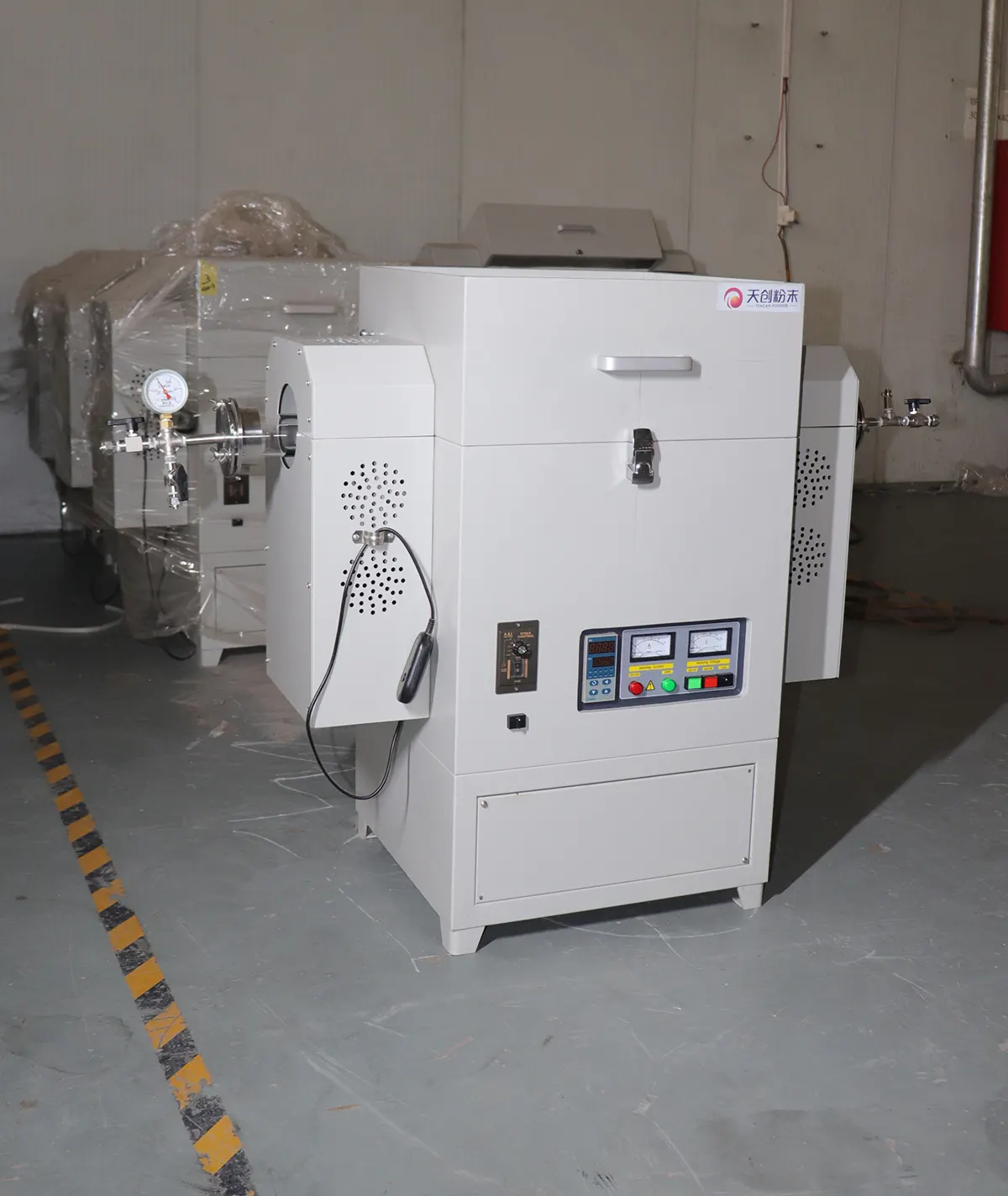 Rotary tube furnace