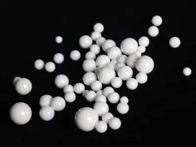 Zirconia grinding ball