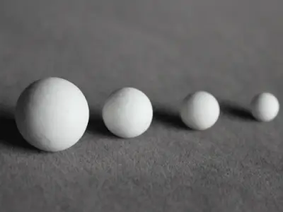 Corundum grinding ball